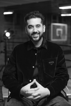 https://www1authoring.brampton.ca/EN/Arts-Culture-Tourism/Cultural-Services/PublishingImages/Walk-of-Fame/Vinay-Virmani/img-VinayVirmani-profile.jpg