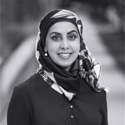 https://www1authoring.brampton.ca/EN/Arts-Culture-Tourism/Cultural-Services/PublishingImages/Walk-of-Fame/Zarqa-Nawaz/Headshot_zarqaNawaz_BW.png