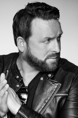 https://www.brampton.ca/EN/Arts-Culture-Tourism/CulturalSrvs/PublishingImages/Walk-of-Fame/Johnny-Reid/Headshot_Johnny%20Reid.jpg