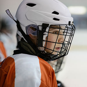 https://www.brampton.ca/EN/residents/Recreation/Programs-Activities/PublishingImages/programs/Skating/Shinny.jpg