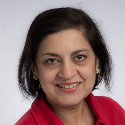 Portrait of Diya Gill